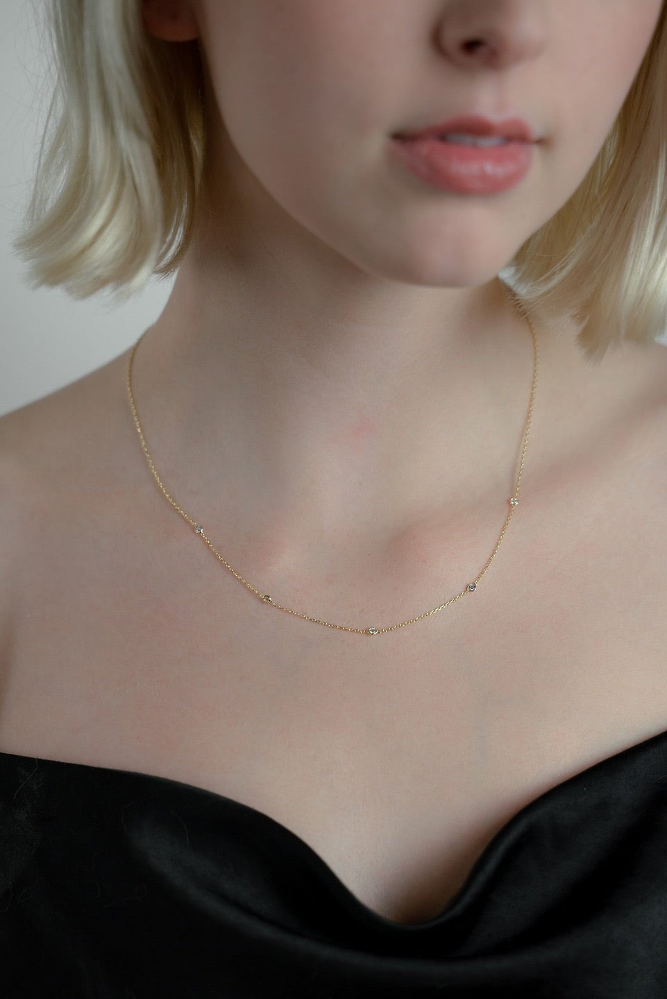 Loverly Crystal Dotted Necklace