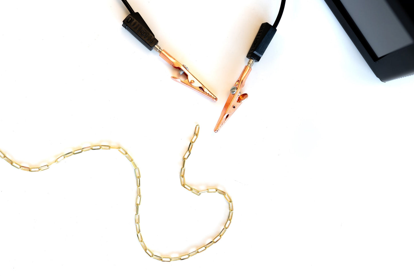 Sis Kiss Links Permanent Jewelry
