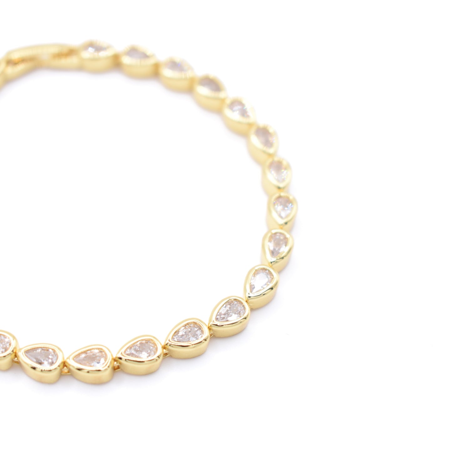 Golden Teardrop Bracelet