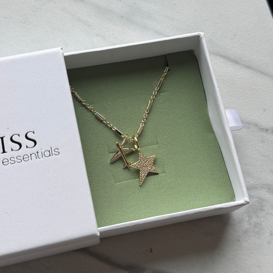 Travel Mama Charm Necklace